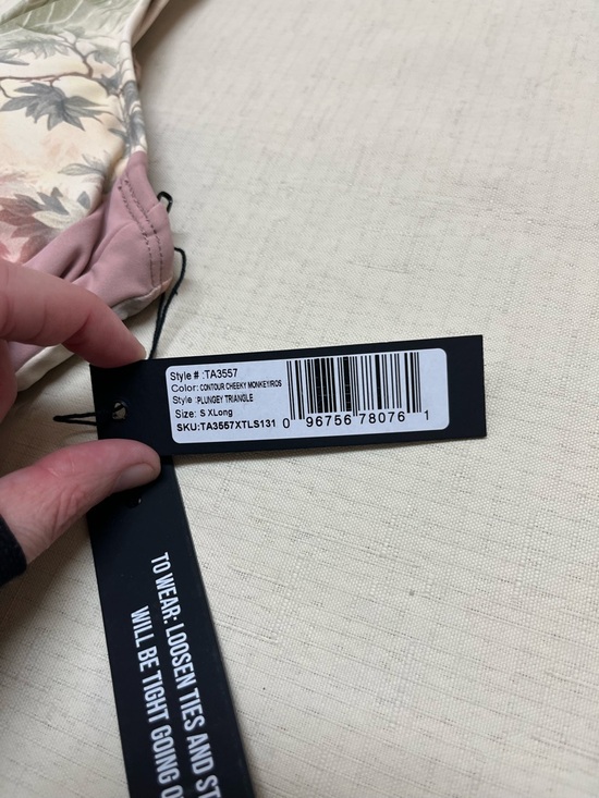 NWT Ta3 S Xlong plungey triangle contour cheeky swimsuit - Picture 5 of 12